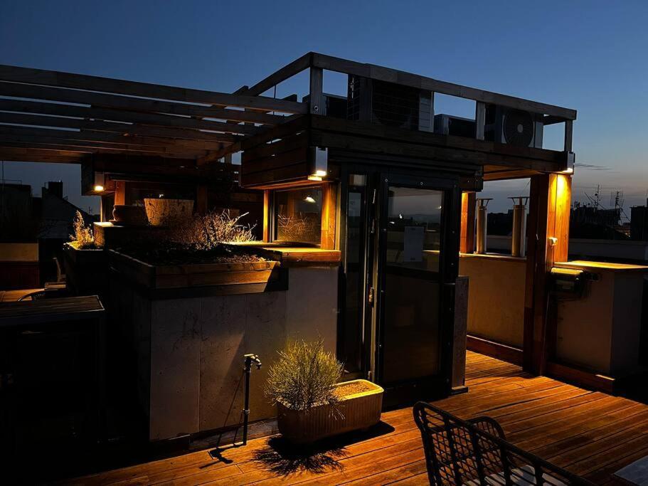Apartment Stylish With Shared Rooftop Terrace/jacuzzi *